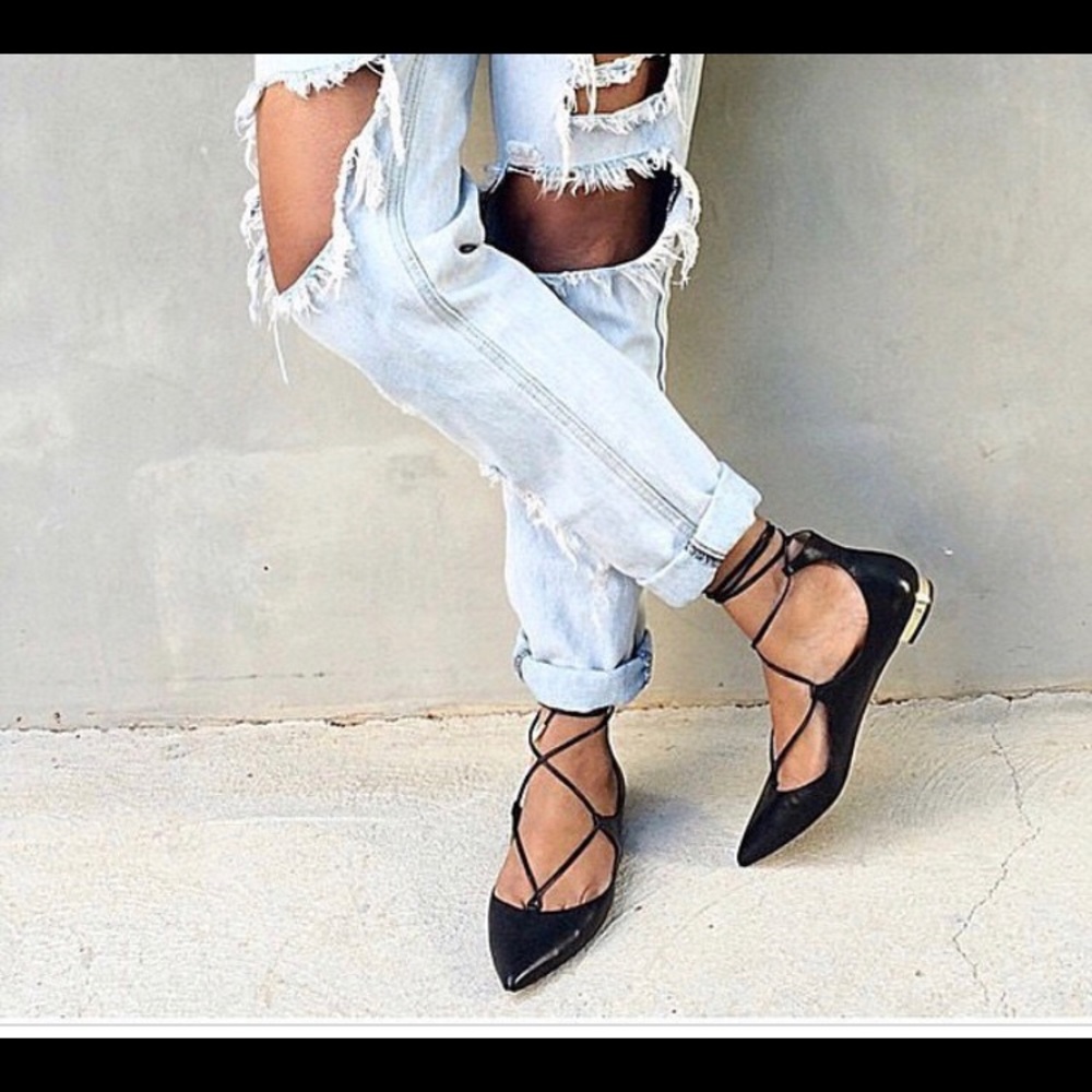NEW w BOX GUESS GFHellix Lace Up Shiny Flats 7.5